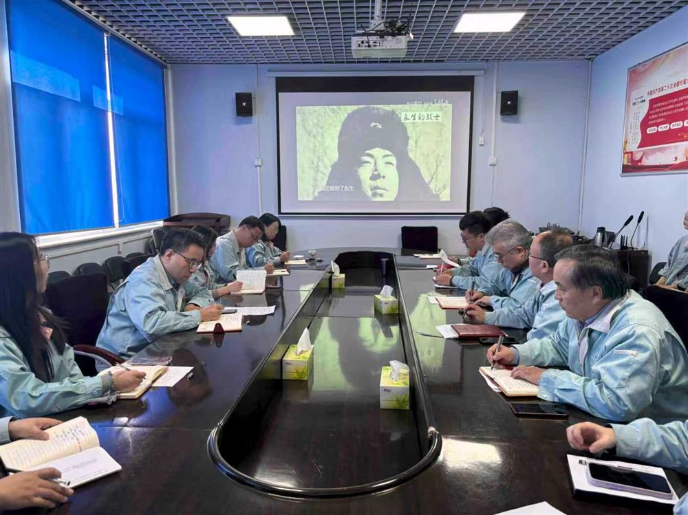 傳承雷鋒精神 砥礪奮進(jìn)力量！ 產(chǎn)發(fā)集團(tuán)開展“學(xué)雷鋒”志愿服務(wù)系列主題活動(dòng)